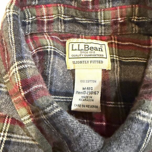 L.L.Bean Men's Scotch Plaid Flannel Shirt Slightly Fitted Medium Red Gray Tartan - Picture 4 of 5